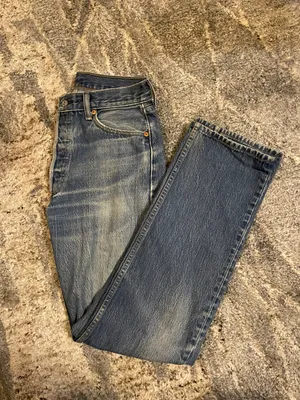 Levi's 501 Original Fit Straight-Leg Blue Jeans thumbnail 1