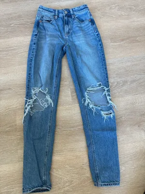 American Eagle Jeans thumbnail 1