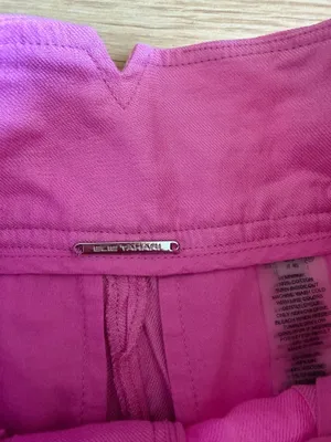 Elie Tahari Shorts thumbnail 2