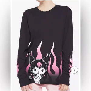 Hot Topic Sanrio Kuromi Pink flames T- shirt SZ M thumbnail 3