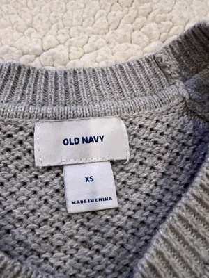 Old Navy Sweater thumbnail 4