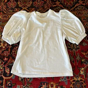 TCEC White Boutique Puff Sleeve Top Size S thumbnail 1