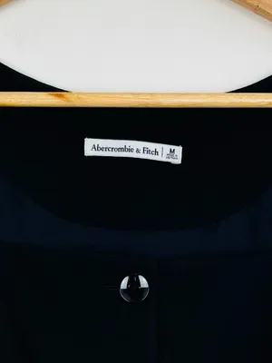 Abercrombie & Fitch square neck black button front vest with belt back. M thumbnail 3