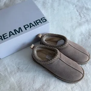 Dream Paris Fuzzy Slip-On Sand Size 7.5 NEW IN BOX thumbnail 1