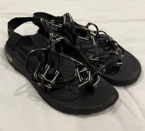 Chacos ZX3 Classic Sandals Women's Size 9 Scatter Black White Strappy Hiking thumbnail 1