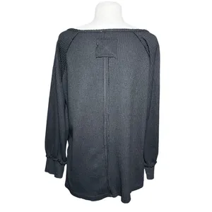POL Women’sBoho Black Thermal Knit Long Sleeve Split Knick Popover Top thumbnail 4