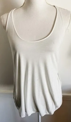 Wilfred • White Scoop Neck Tank Top thumbnail 1