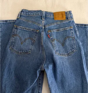 Levi’s Jeans thumbnail 3