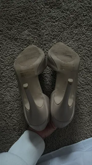 O Wild Diva Lounes Heels   thumbnail 2