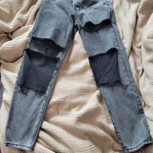 Adika jeans xs EUC thumbnail 1