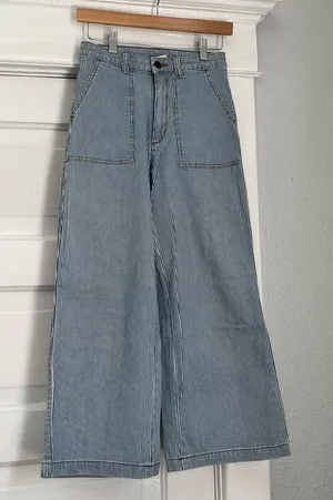Universal Threads Women's Wide-Leg Blue Jeans thumbnail 1