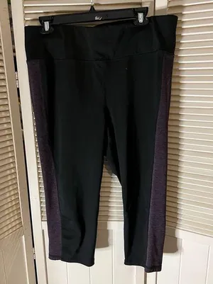 1X Idealogy athletic purple black capris thumbnail 1