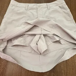 Patagonia Skort Womens 6 Tan Khaki Athletic Hiking Skirt Skort thumbnail 3