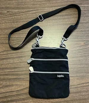 Baggallini Black Nylon Multipocket Zipper Crossbody Bag thumbnail 1