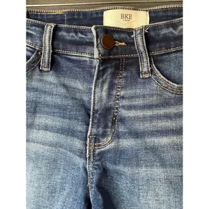 BKE Denim Jean Shorts with Frayed Hem size 26 thumbnail 4