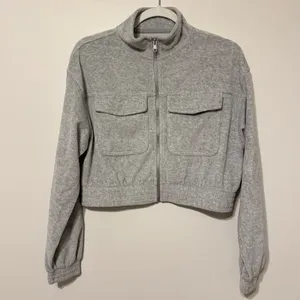 NWT Aerie Groove-On Velour Cropped Full Zip Ribbed Sweatshirt Jacket XS Grey thumbnail 3
