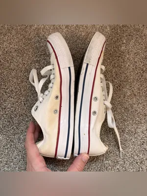 Converse Chuck Taylor Low Top White Canvas Sneakers Womens 7 thumbnail 5