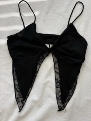 SheIn Black Lace Cutout Halter Crop Cami Top S Y2K Whimsigoth Fairygrunge Witchy thumbnail 3