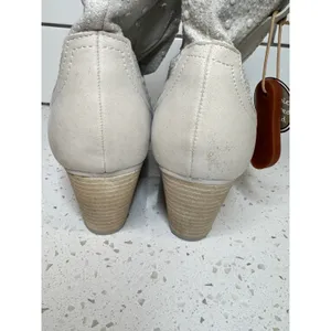 MIA Luanne Western Ankle Boots‎ Off-White Pearl Studded Pointed Toe Womens 7 thumbnail 3