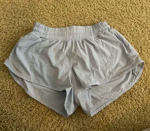 Lululemon Hotty Shorts 2.5" thumbnail 3