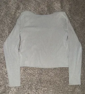 Hollister Ribbed Square-Neck Long Sleeve Crop Top thumbnail 2