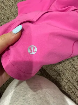 Lululemon Shorts thumbnail 3