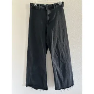 Zara The Marine Straight Leg Jeans Womens 8 Black Wash Denim High‎ Rise Raw Hem thumbnail 2