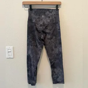 LULULEMON Align‎ Crop Leggings 21" in Diamond Dye Pitch Grey Graphite Size 4 thumbnail 2