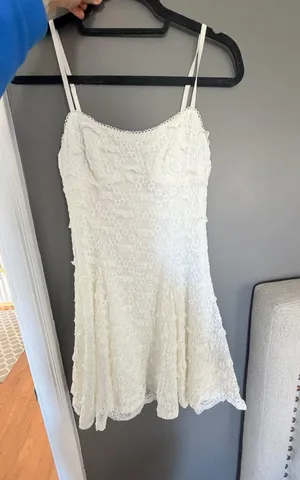 Mini white dress From Cativo Never Worn size small thumbnail 1