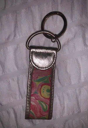 Keychain thumbnail 3