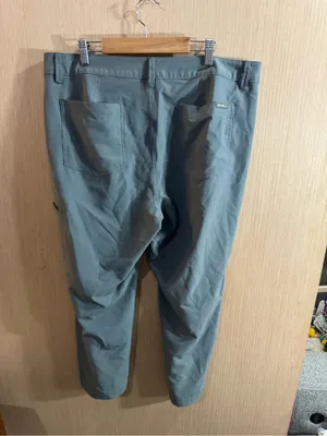 Women’s Eddie Bauer Grey Stretch Ripstop Crop Hiking Pants Size 12 thumbnail 4