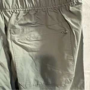CALIA by Carrie Underwood Green Ankle Cropped Pants thumbnail 6