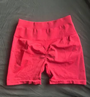 Gym Shorts Red thumbnail 2