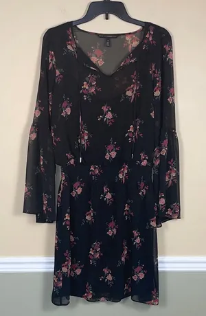 White House Black Market Women’s Boho Floral Print Flared Long Sleeve Dress thumbnail 1