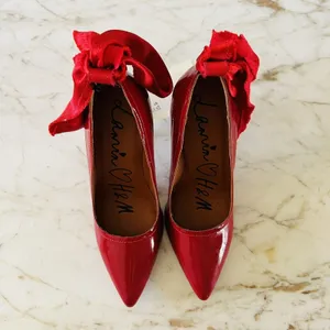 2010 LANVIN x H&M Red Patent Leather Ribbon Rhinestone Heel Pumps - EUR 37 /US 6 thumbnail 2