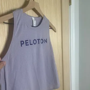 LULULEMON X PELOTON- Fast as Light Mesh Tank Iced Iris Size 6 thumbnail 3