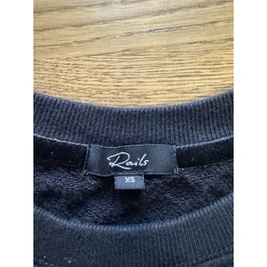 Rails Black Velvet Leopard Print Sweatshirt Crew Neck‎ Side Zippers Size XS City thumbnail 3