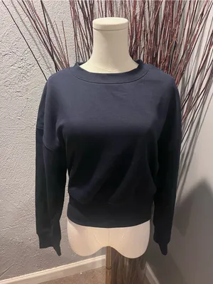 🌸New Wild Fable Navy Blue Crewneck Sweatshirt Size Medium🌸 thumbnail 2