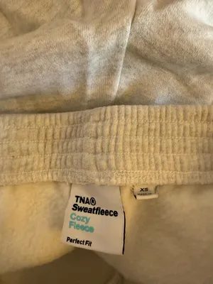 TNA Aritzia Sweatpants thumbnail 2