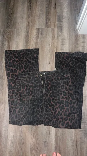 H&M Pants thumbnail 3