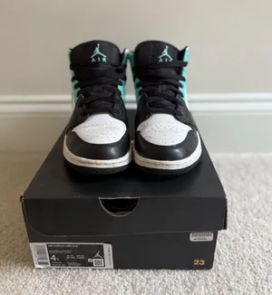 Air Jordan 1 Mid thumbnail 7