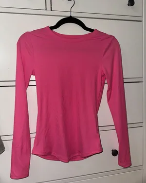 pink long sleeve shirt Size XS thumbnail 2