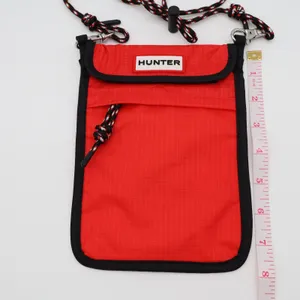 Hunter Orginal Packable Womens Phone Pouch Arc Red Crossbody Strap Travel thumbnail 3