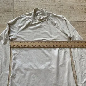 Nike Dri-fit Women's Compression Top M Sparkle Ivory Mock Neck Long Sleeve‎ thumbnail 3