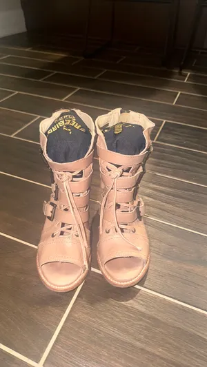 Braeden FREEBIRD by Steven Light Pink Sandals 8 thumbnail 4