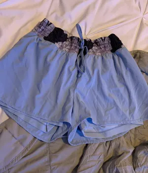 MPG Shorts Purple Size M thumbnail 1