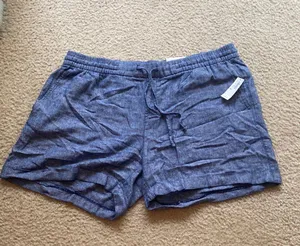 Old Navy Linen Shorts thumbnail 1