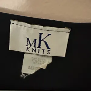 MK Knits Black Long Sleeve Top Size M thumbnail 3