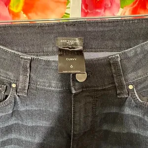 J23. Ann Taylor dark wash straight leg jeans thumbnail 2