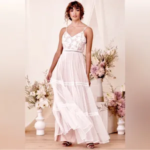 Lulu's Elenora White Embroidered Maxi Dress thumbnail 4